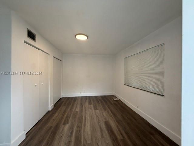 В аренду: $2,200 (1 спален, 1 ванн, 1681 Квадратных фут)