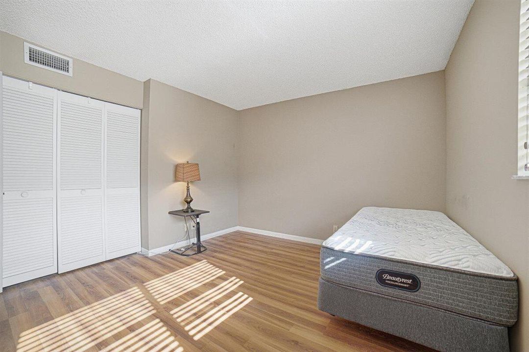 19-2nd Bedroom