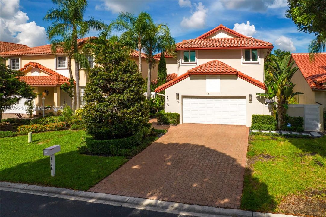 For Sale: $1,330,000 (4 beds, 2 baths, 2675 Square Feet)