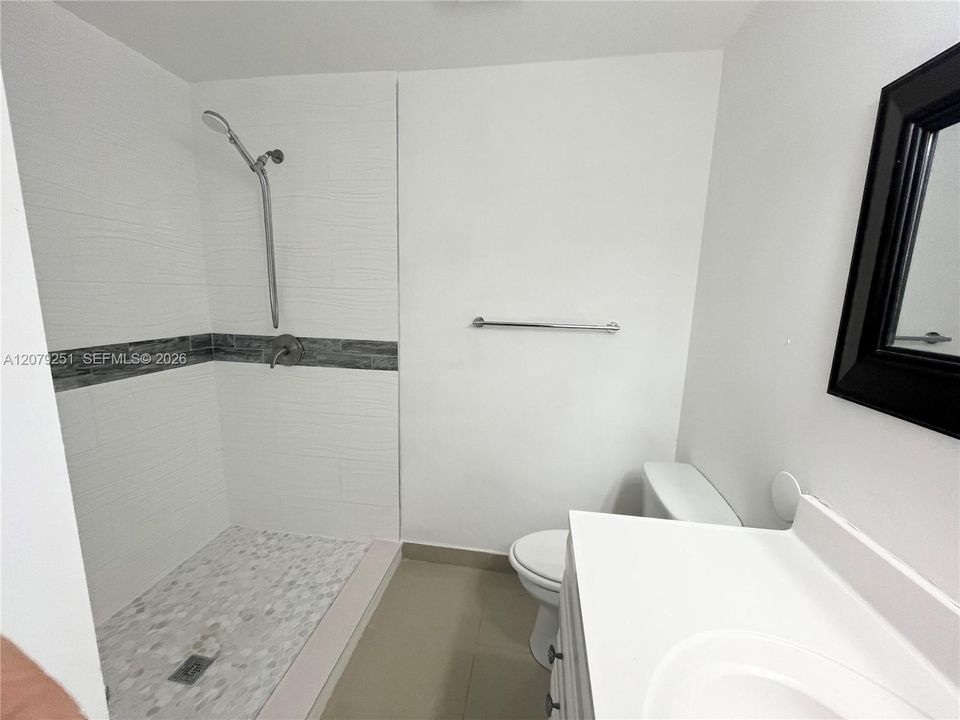 2ND FLOOR BATH