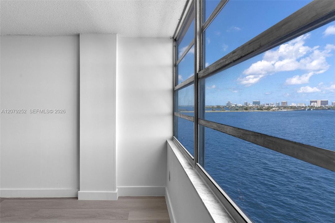 For Rent: $3,100 (2 beds, 2 baths, 1124 Square Feet)