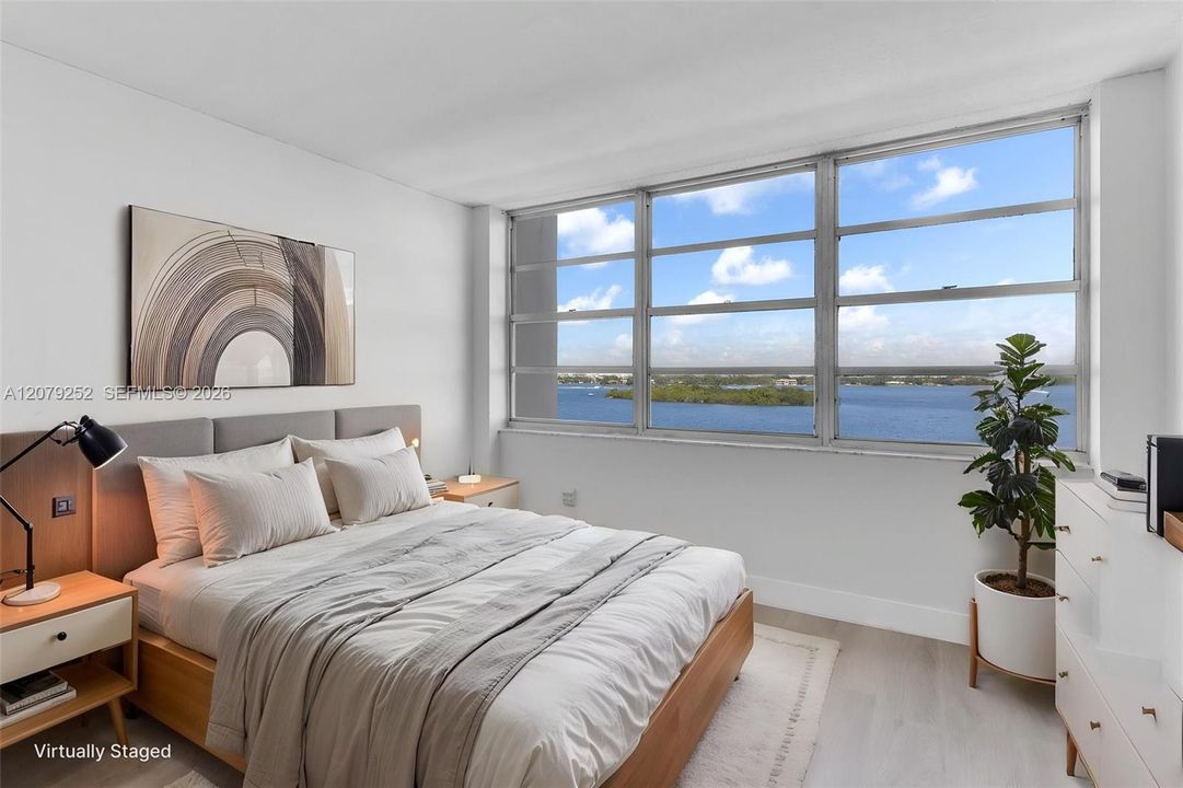 For Rent: $3,100 (2 beds, 2 baths, 1124 Square Feet)