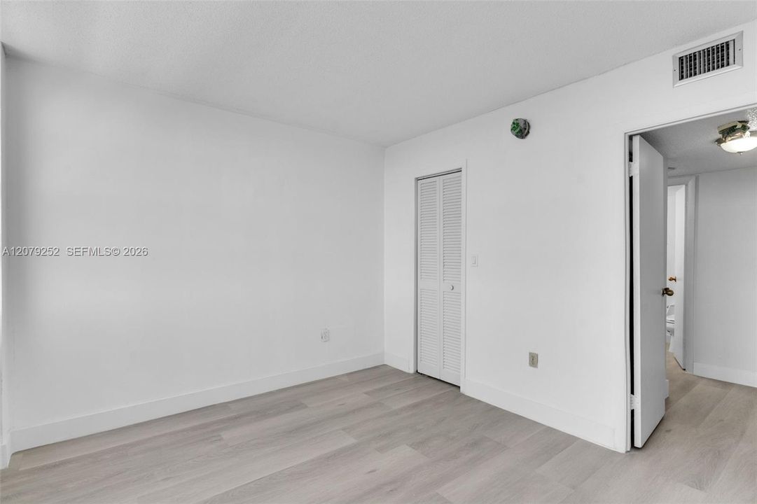 For Rent: $3,100 (2 beds, 2 baths, 1124 Square Feet)