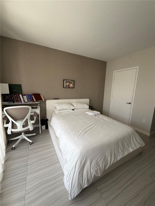 En Renta: $3,950 (2 camas, 2 baños, 933 Pies cuadrados)