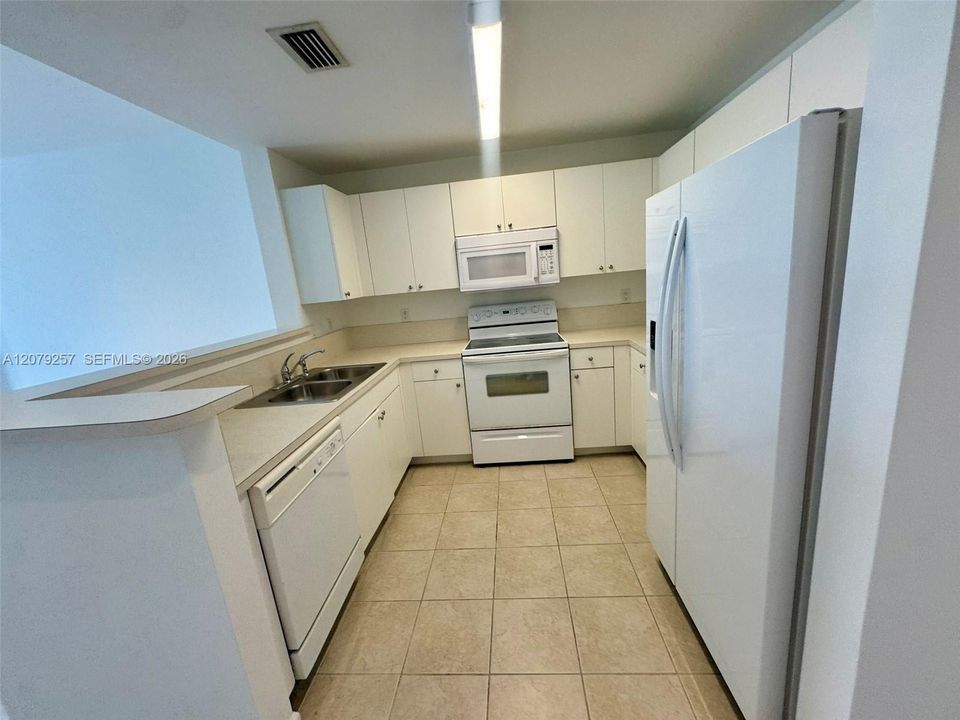 На продажу: $499,000 (1 спален, 1 ванн, 753 Квадратных фут)