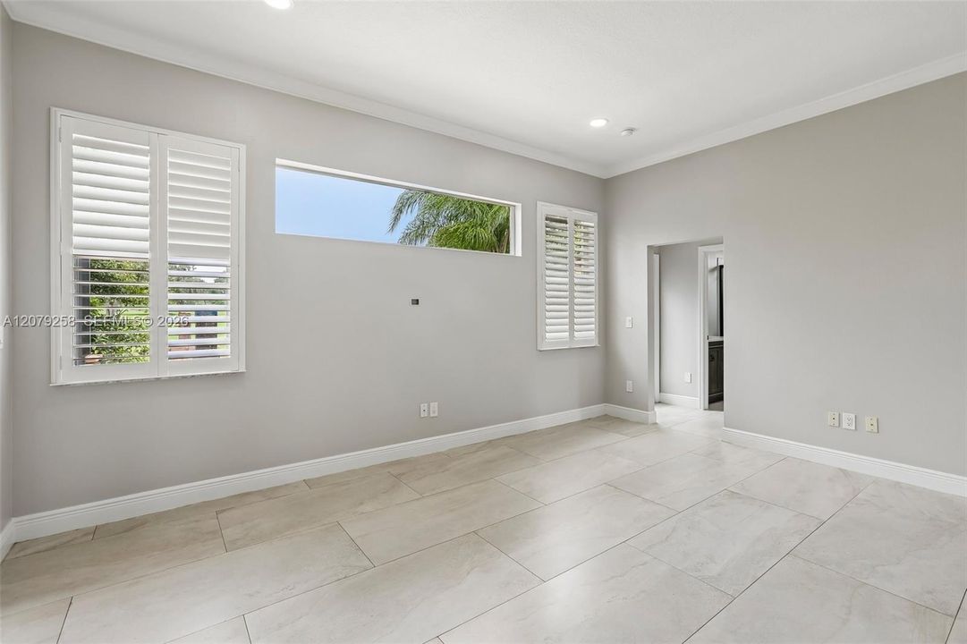 For Sale: $725,000 (5 beds, 4 baths, 0 Square Feet)
