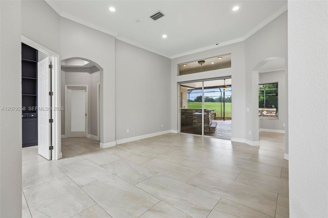 For Sale: $725,000 (5 beds, 4 baths, 0 Square Feet)