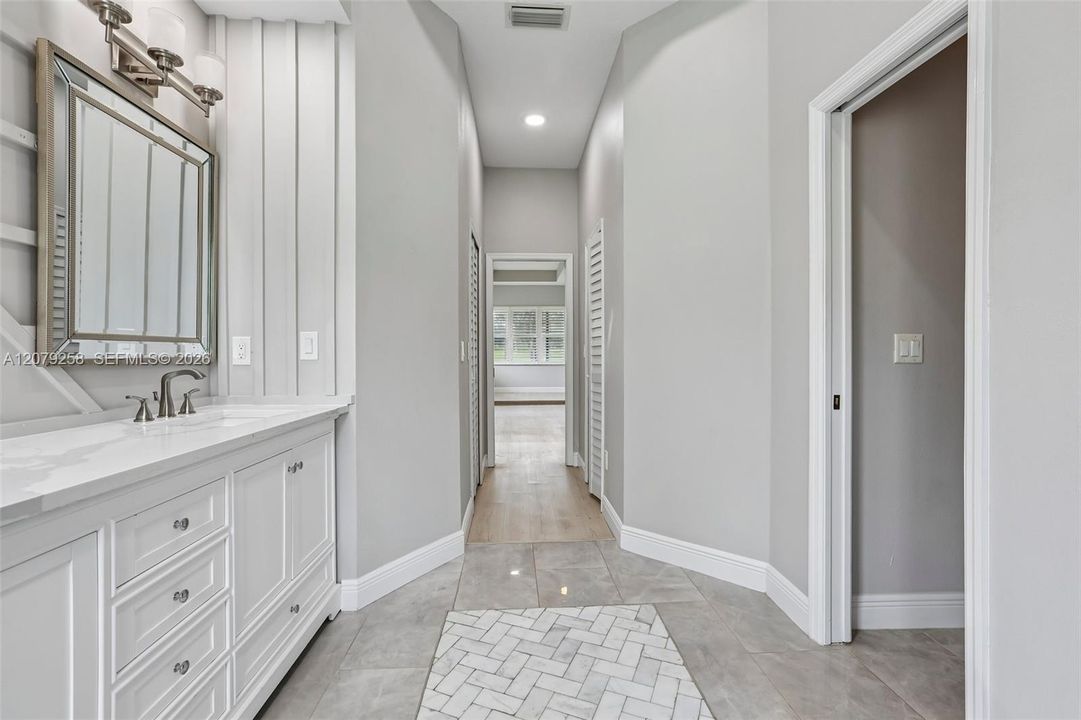 For Sale: $725,000 (5 beds, 4 baths, 0 Square Feet)