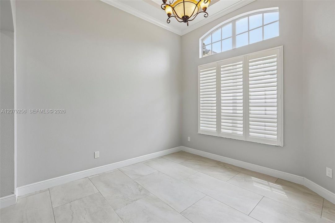 For Sale: $725,000 (5 beds, 4 baths, 0 Square Feet)