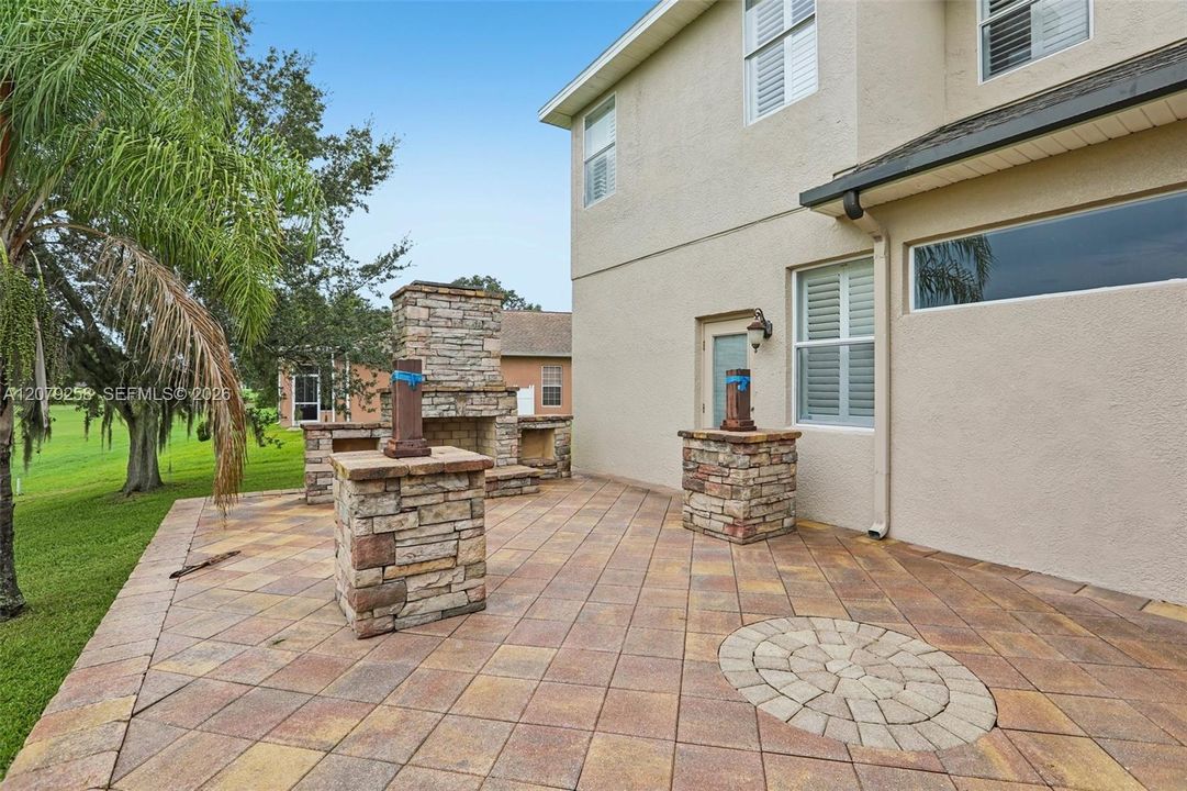 For Sale: $725,000 (5 beds, 4 baths, 0 Square Feet)