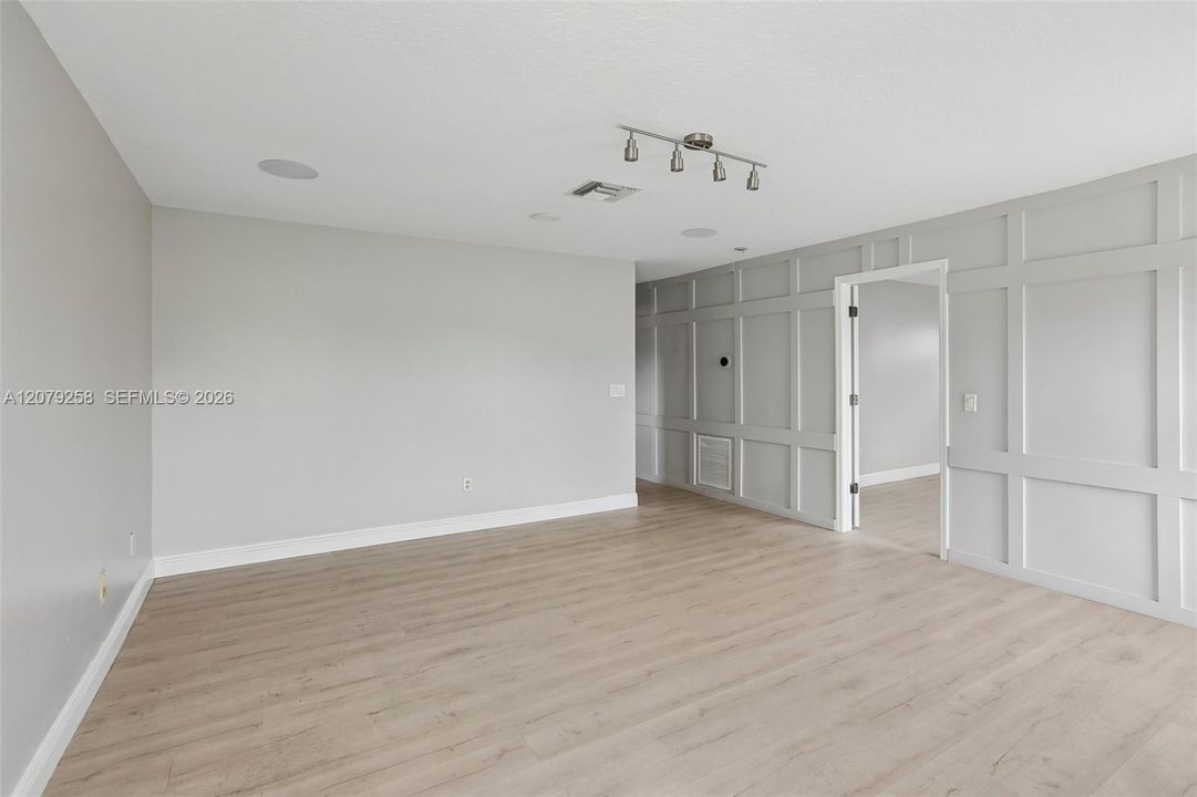 For Sale: $725,000 (5 beds, 4 baths, 0 Square Feet)