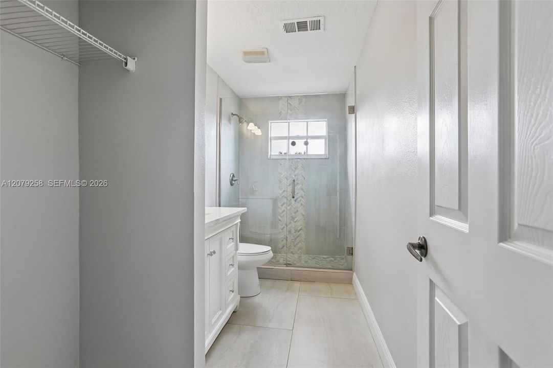 For Sale: $725,000 (5 beds, 4 baths, 0 Square Feet)