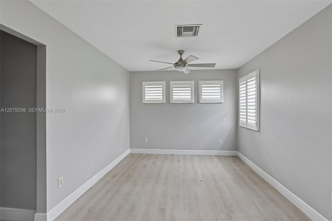 For Sale: $725,000 (5 beds, 4 baths, 0 Square Feet)