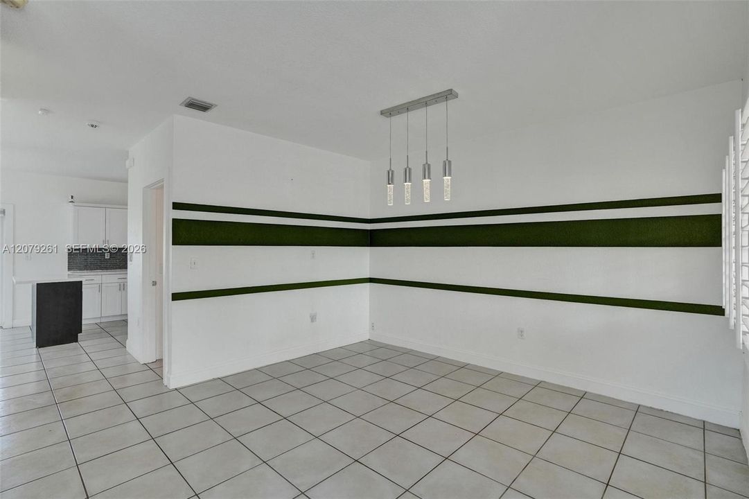 En Renta: $2,900 (3 camas, 2 baños, 1611 Pies cuadrados)