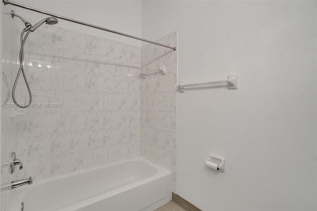 En Renta: $2,900 (3 camas, 2 baños, 1611 Pies cuadrados)