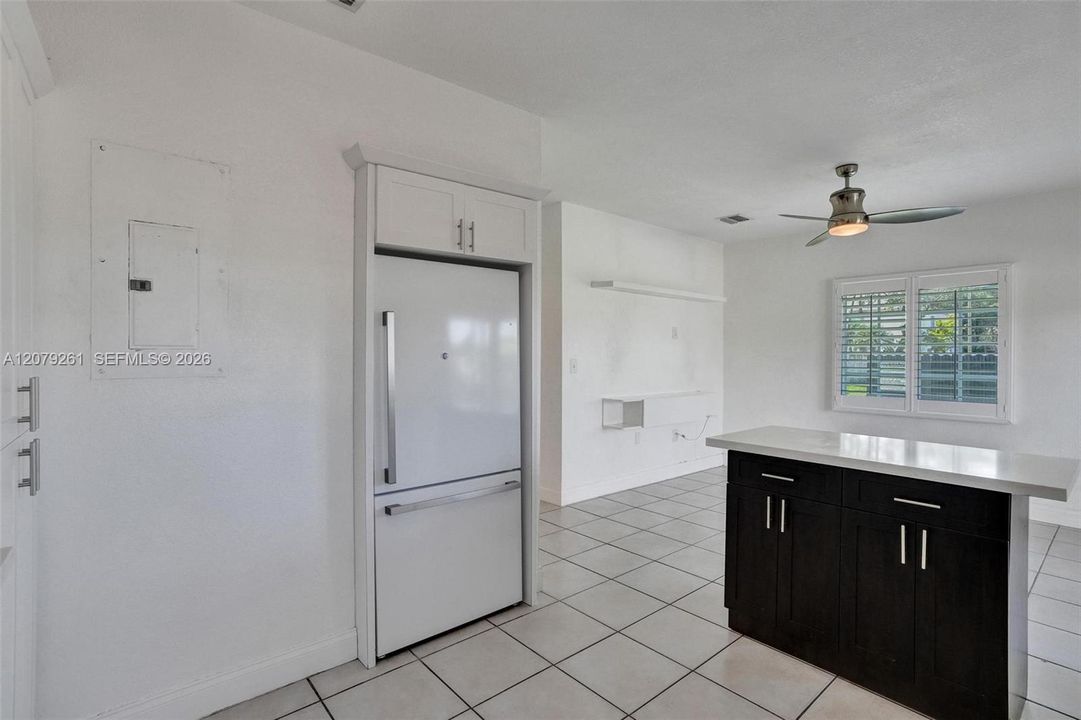 En Renta: $2,900 (3 camas, 2 baños, 1611 Pies cuadrados)