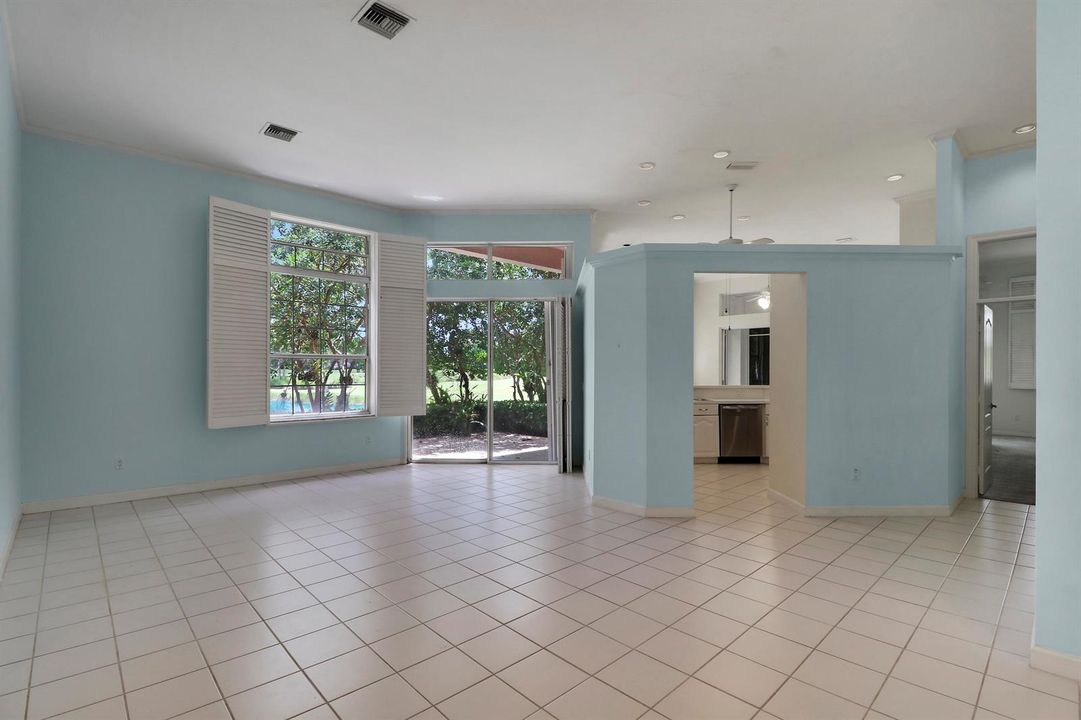 Living Room & Entry to Kitchen