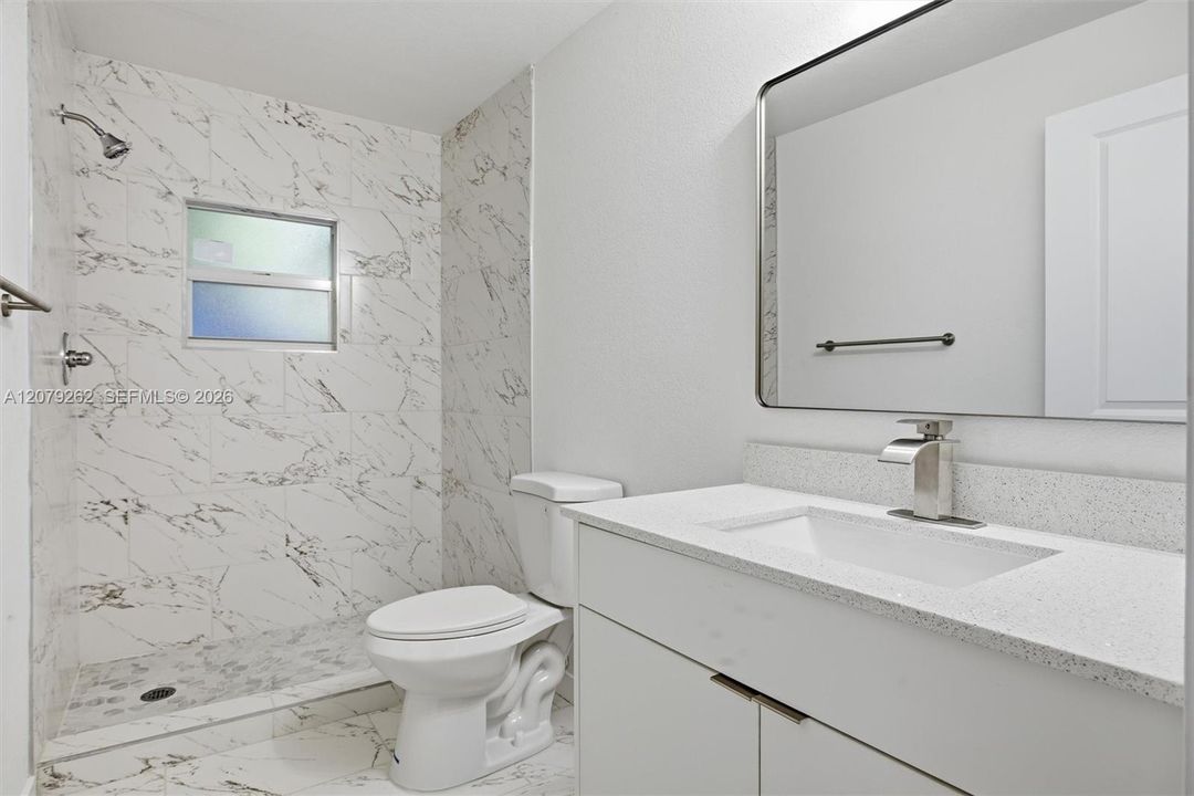 For Rent: $3,400 (3 beds, 2 baths, 1700 Square Feet)