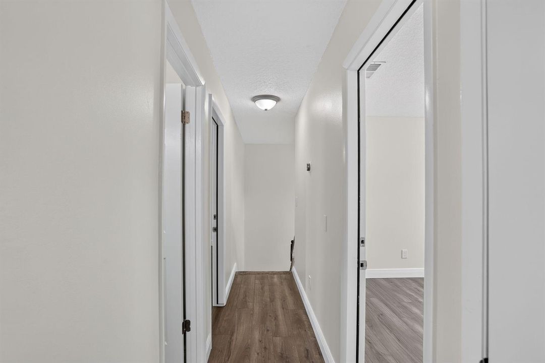 Upstairs Hallway 1