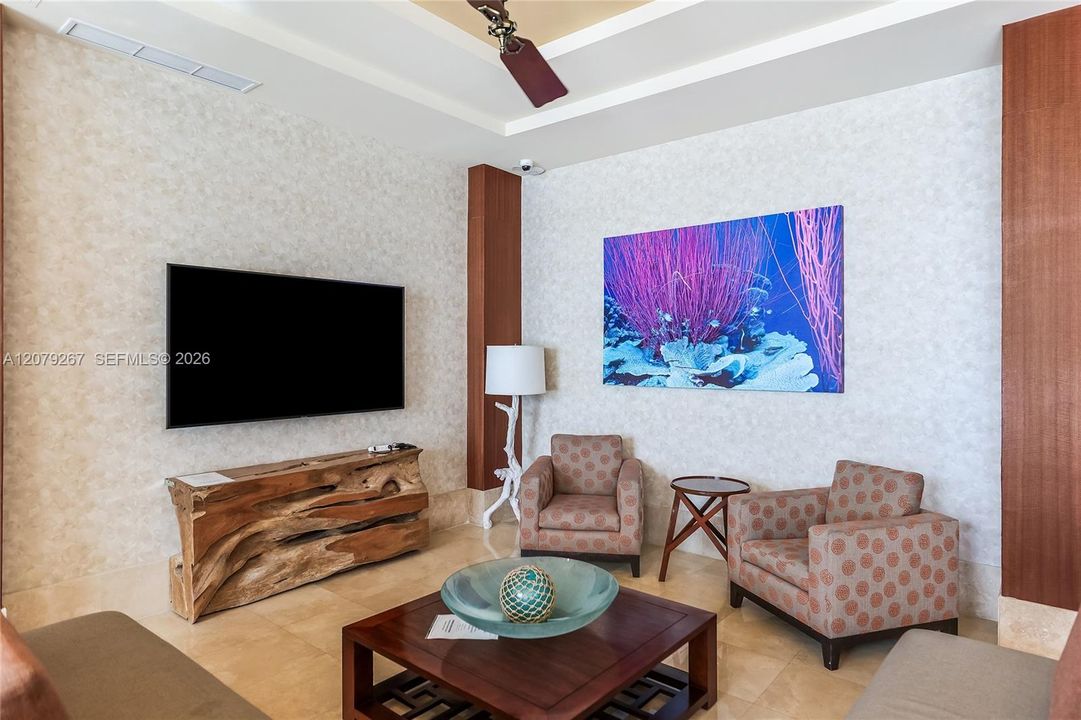 В аренду: $5,500 (2 спален, 2 ванн, 1112 Квадратных фут)