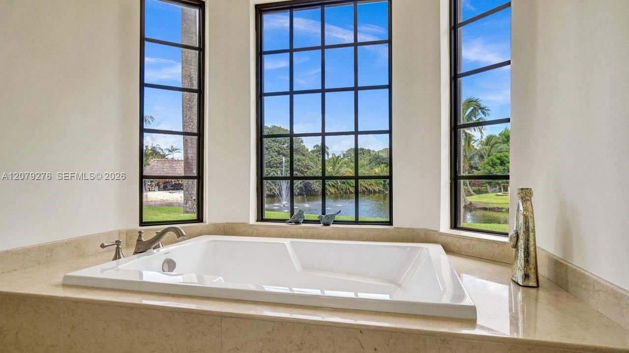 For Sale: $2,285,000 (5 beds, 5 baths, 5025 Square Feet)