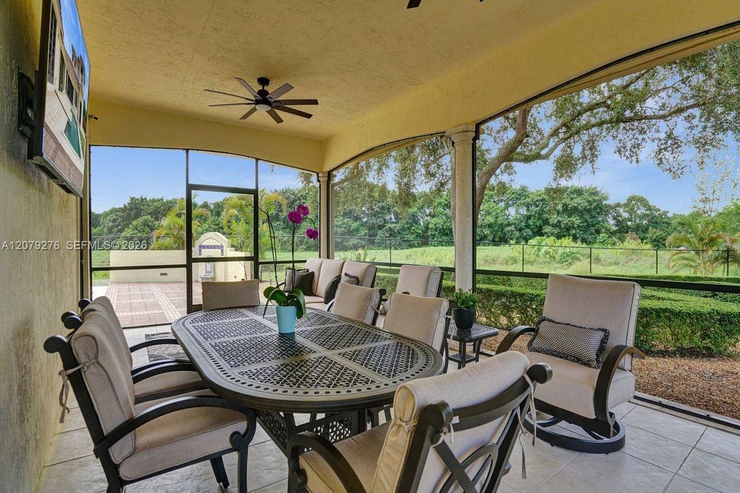For Sale: $2,285,000 (5 beds, 5 baths, 5025 Square Feet)