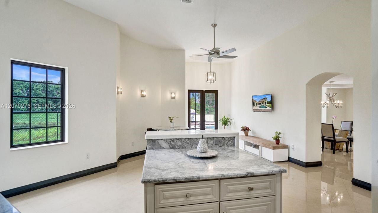 For Sale: $2,285,000 (5 beds, 5 baths, 5025 Square Feet)