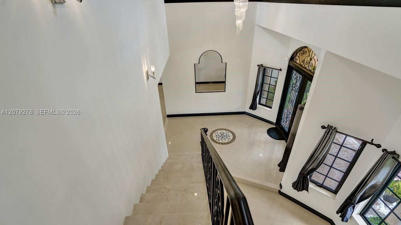 For Sale: $2,285,000 (5 beds, 5 baths, 5025 Square Feet)