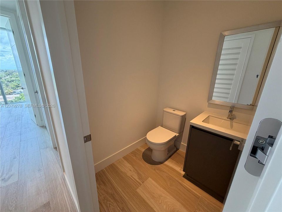 В аренду: $15,000 (2 спален, 2 ванн, 0 Квадратных фут)