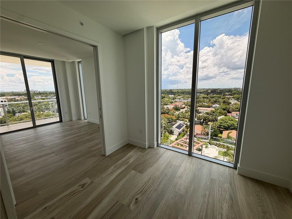 В аренду: $15,000 (2 спален, 2 ванн, 0 Квадратных фут)
