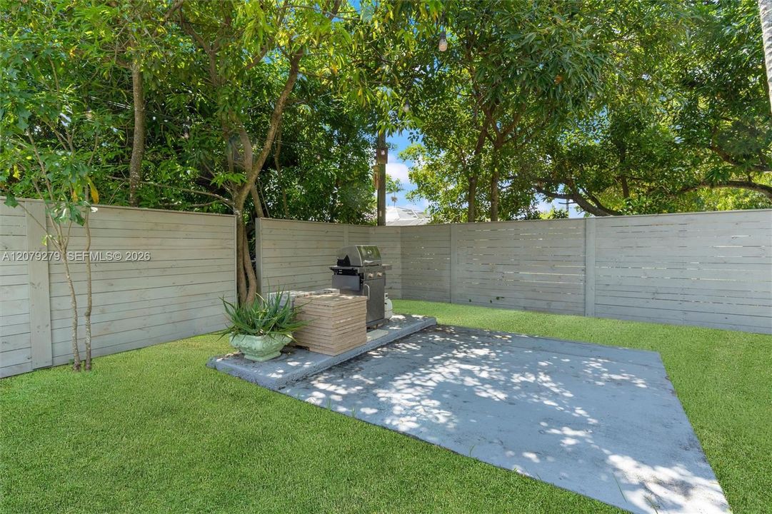 For Sale: $525,900 (3 beds, 2 baths, 1490 Square Feet)