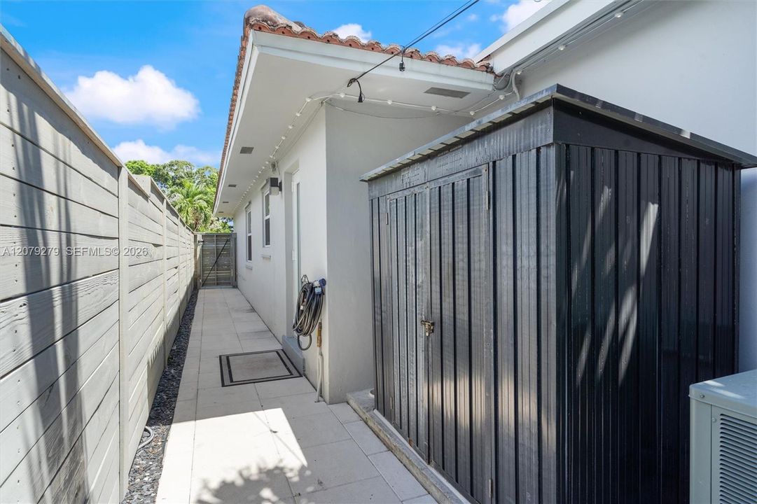 For Sale: $525,900 (3 beds, 2 baths, 1490 Square Feet)
