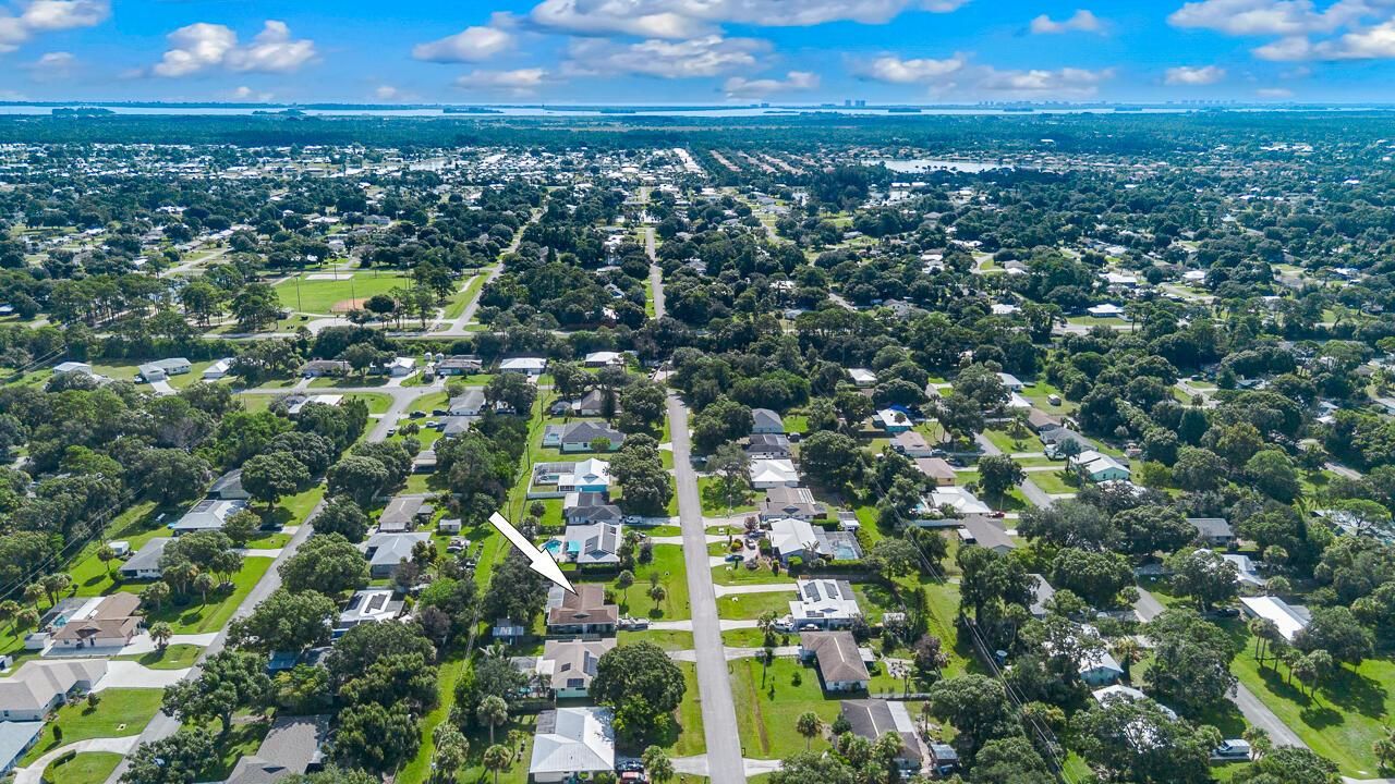 7506 Kenwood Road-8