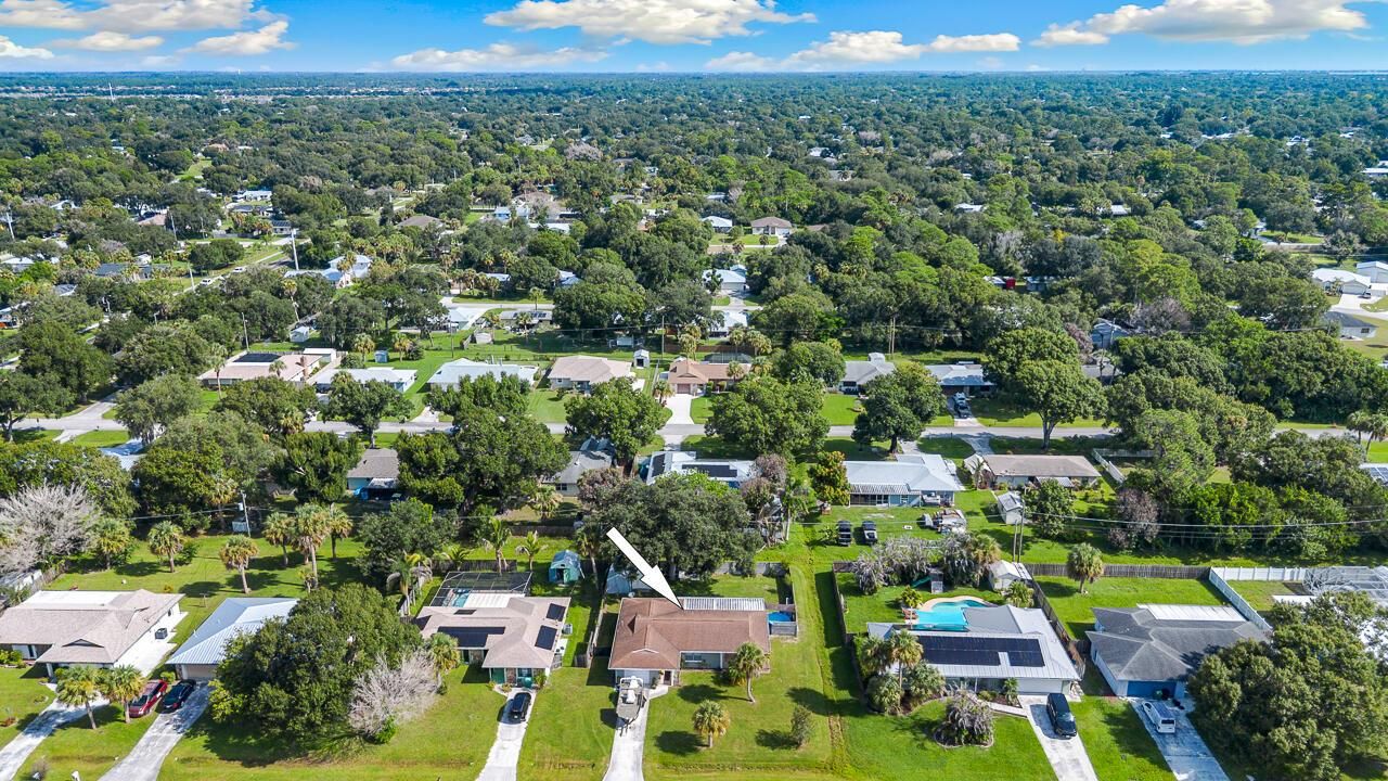 7506 Kenwood Road-5