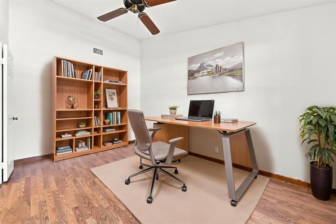 Office/Den - Virtually Staged