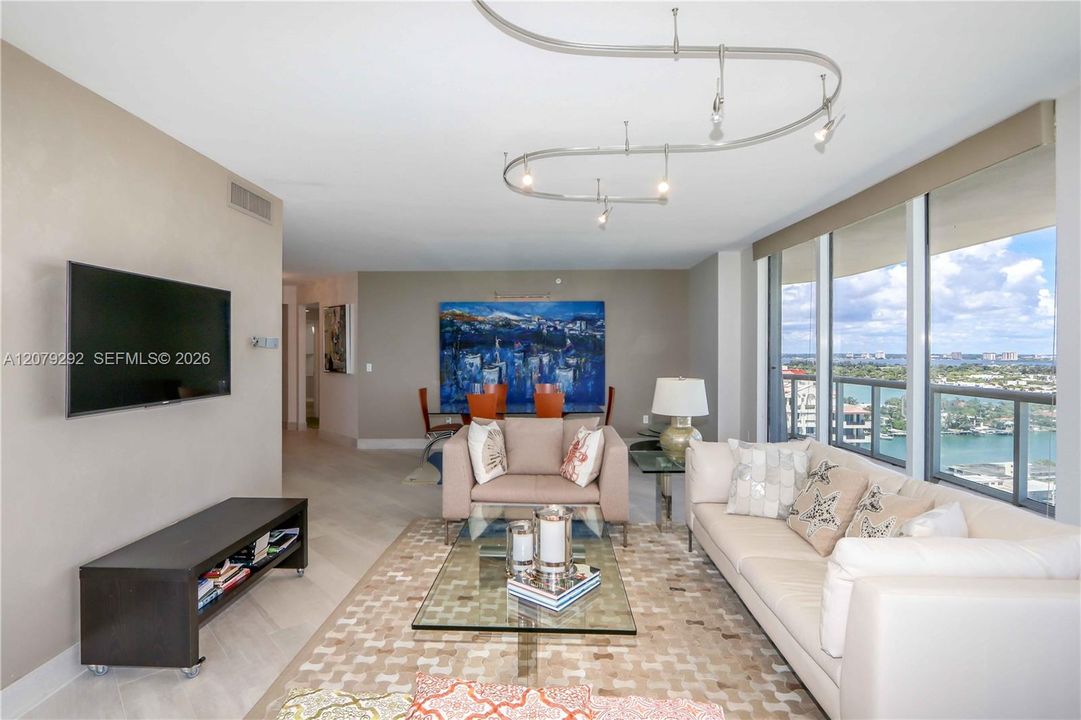 Active With Contract: $14,000 (3 beds, 2 baths, 1761 Square Feet)
