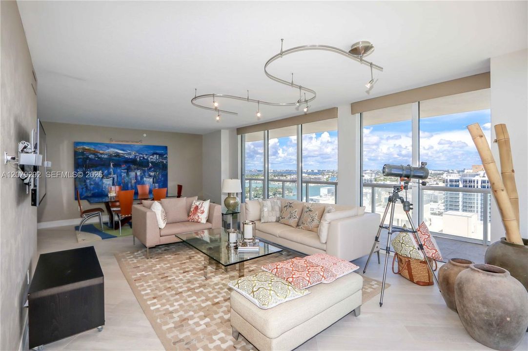 Active With Contract: $14,000 (3 beds, 2 baths, 1761 Square Feet)