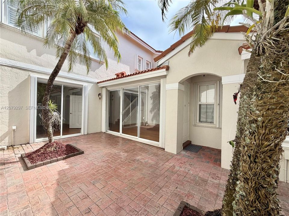 En Renta: $3,700 (2 camas, 2 baños, 1404 Pies cuadrados)
