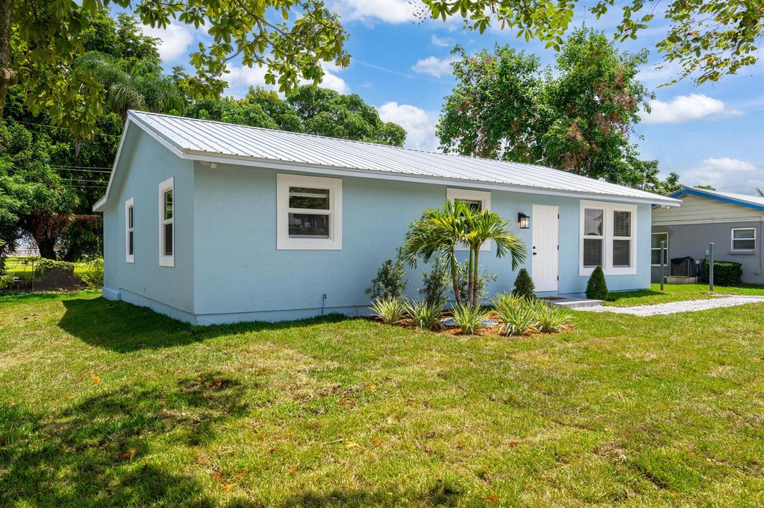 625 NW 14th St