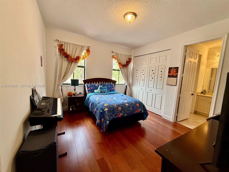 For Rent: $7,500 (4 beds, 3 baths, 3130 Square Feet)