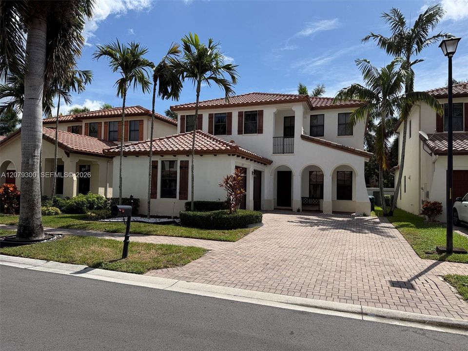 For Rent: $7,500 (4 beds, 3 baths, 3130 Square Feet)
