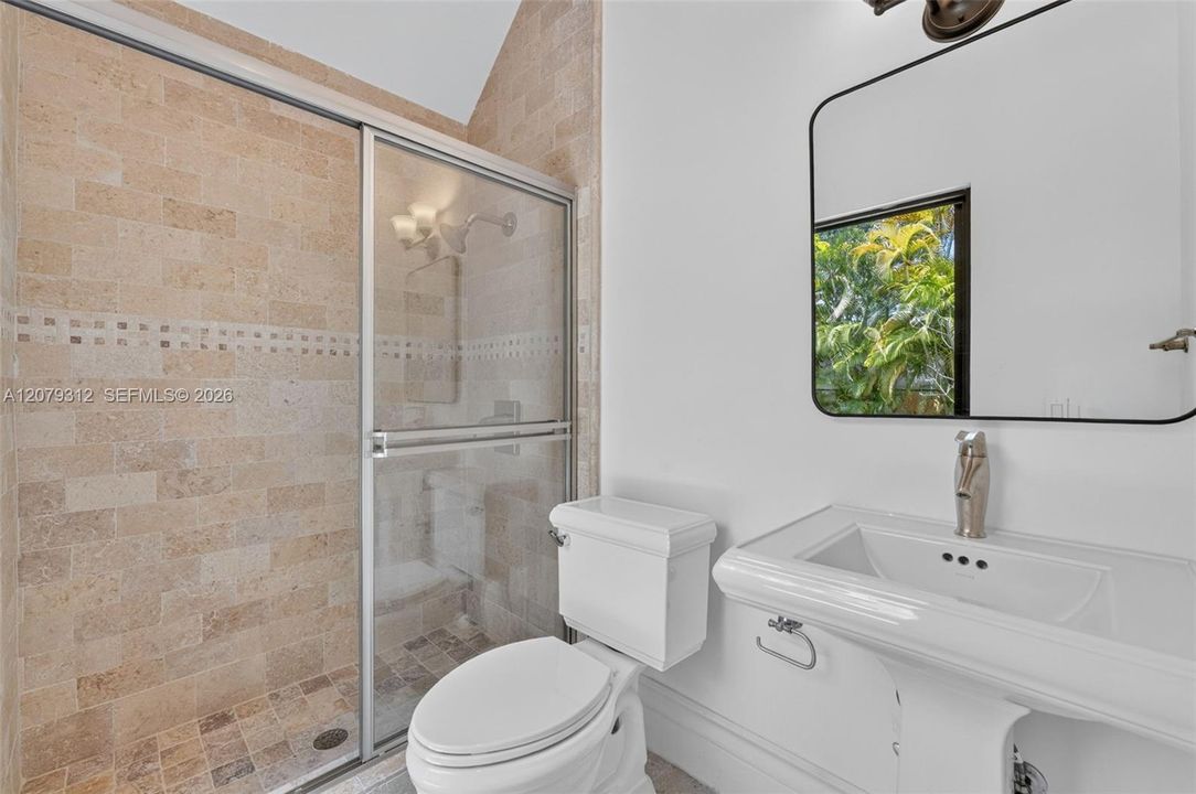 En Venta: $4,500,000 (6 camas, 7 baños, 5433 Pies cuadrados)