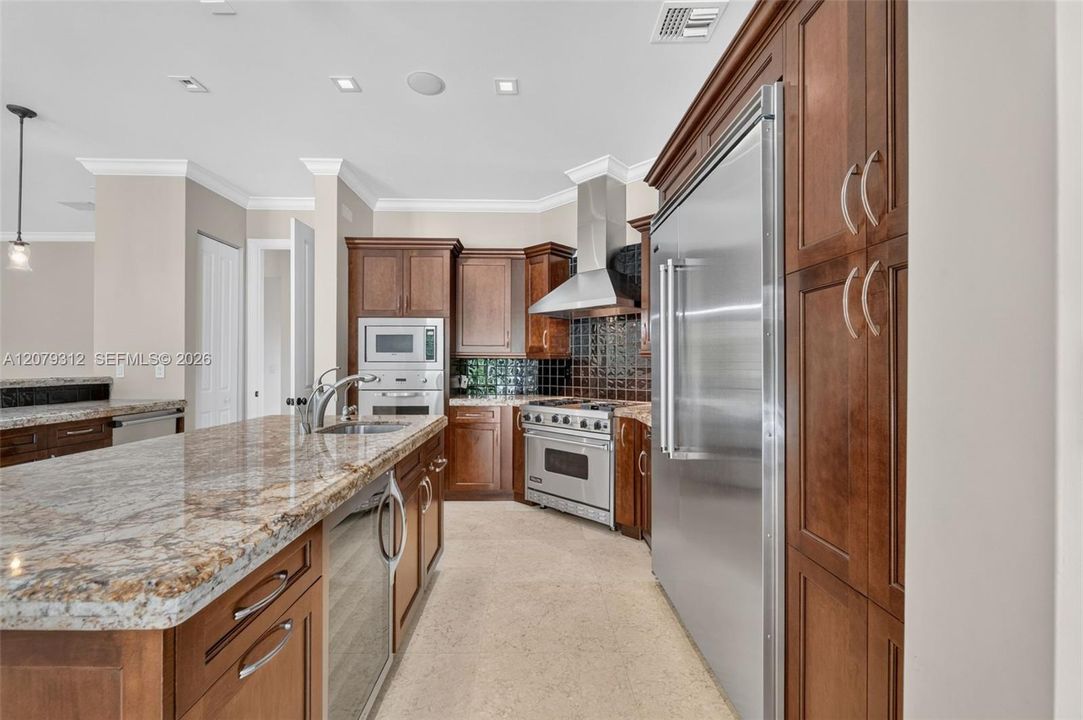 En Venta: $4,500,000 (6 camas, 7 baños, 5433 Pies cuadrados)