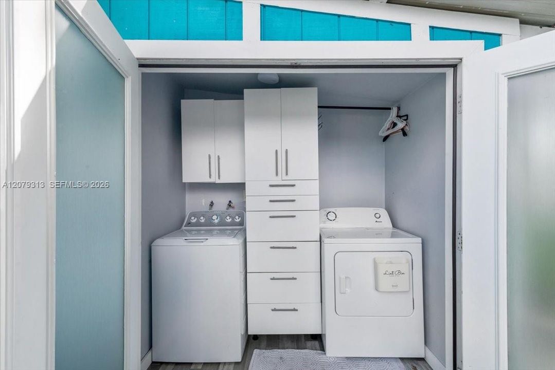 На продажу: $499,000 (3 спален, 2 ванн, 1064 Квадратных фут)