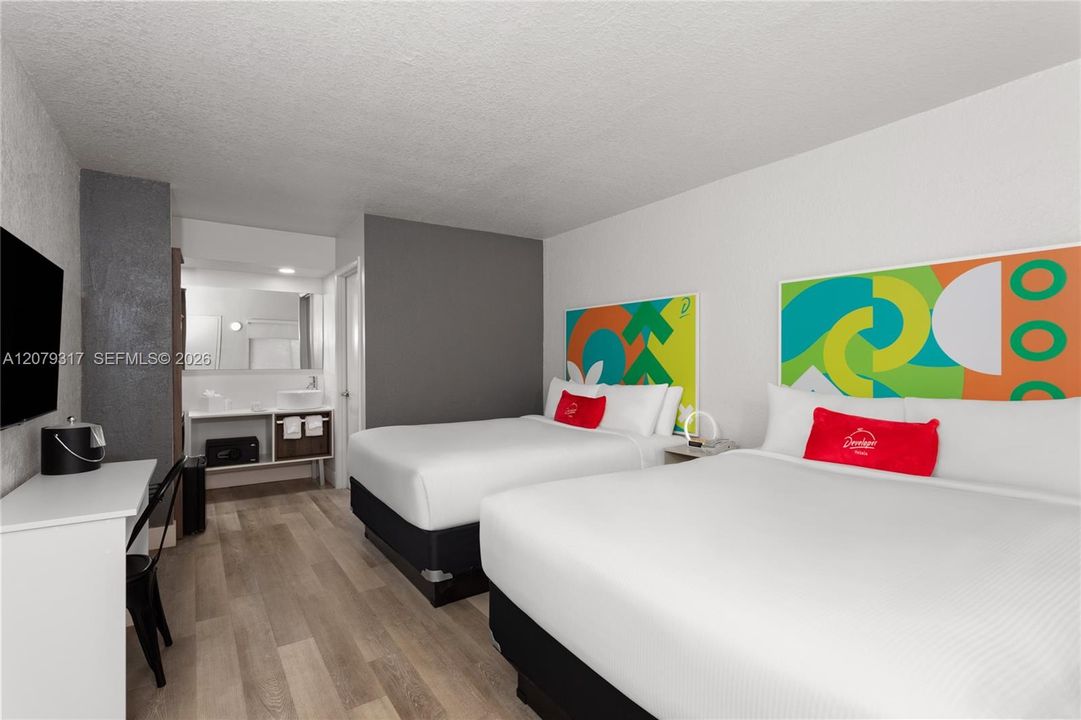 For Sale: $63,500 (0 beds, 1 baths, 231 Square Feet)
