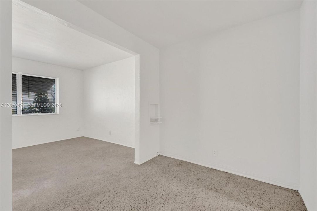 For Rent: $1,775 (1 beds, 1 baths, 780 Square Feet)