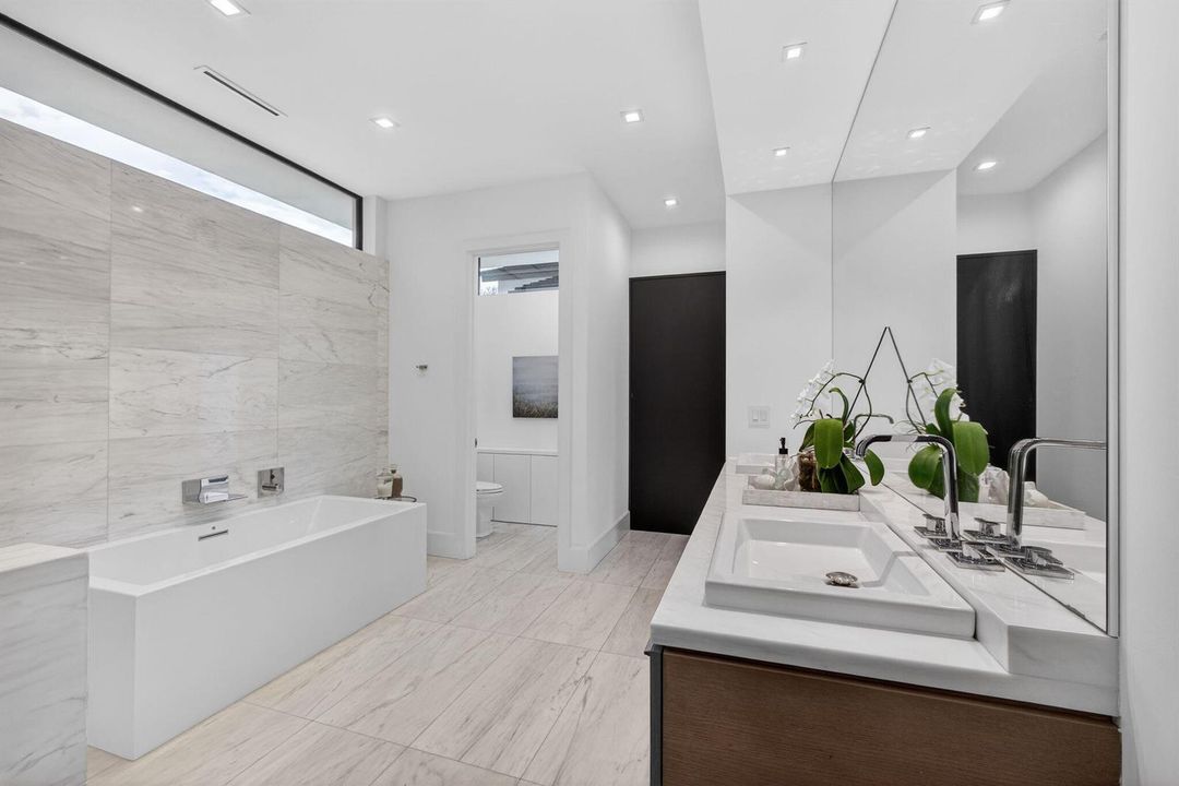 81-web-or-mls-5D1A6250