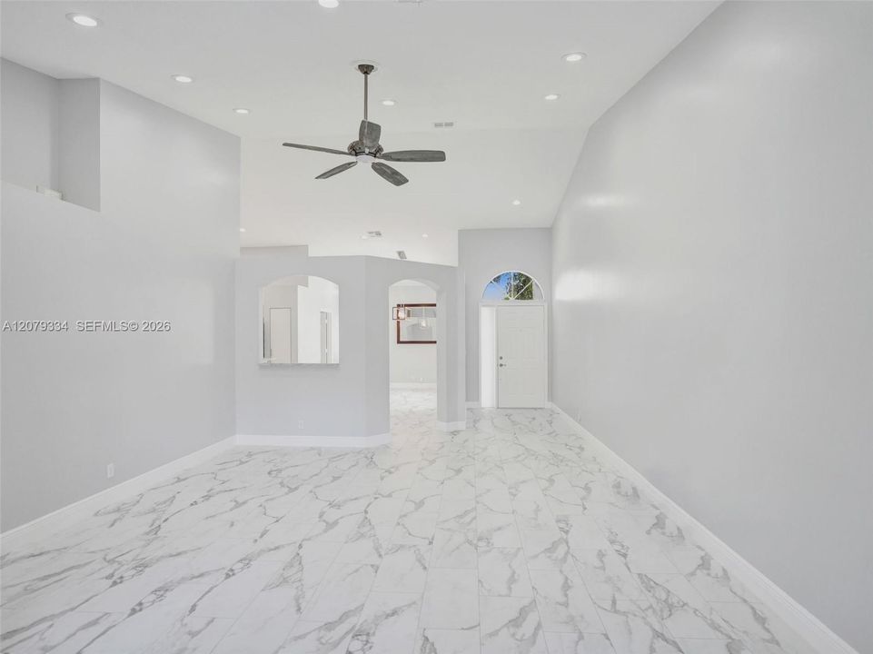 В аренду: $3,200 (2 спален, 2 ванн, 1513 Квадратных фут)