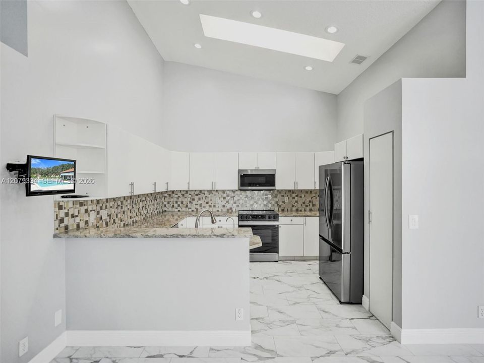 В аренду: $3,200 (2 спален, 2 ванн, 1513 Квадратных фут)