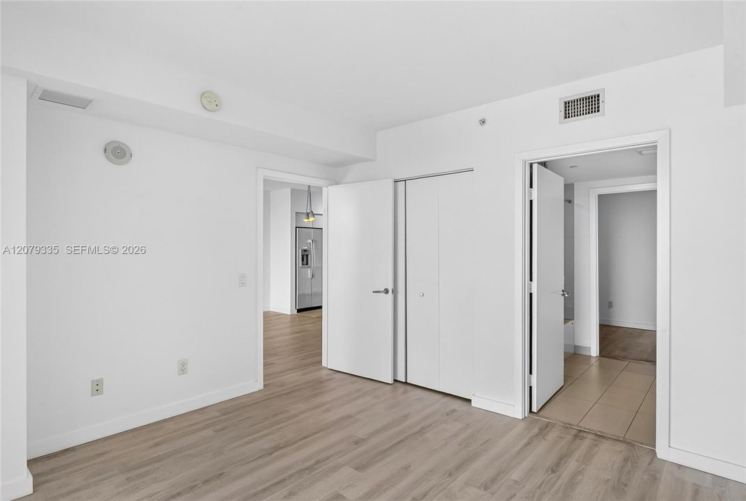 На продажу: $358,000 (1 спален, 1 ванн, 690 Квадратных фут)